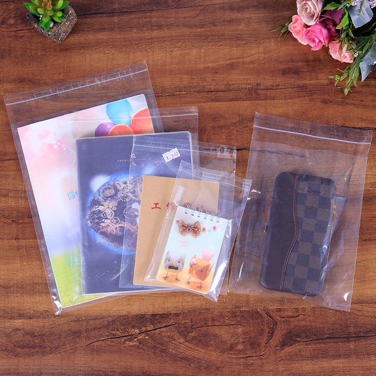 Transparent and resealable plastic bag PE self-adhesive bag Packaging shirt, clothes and product self sealing bag